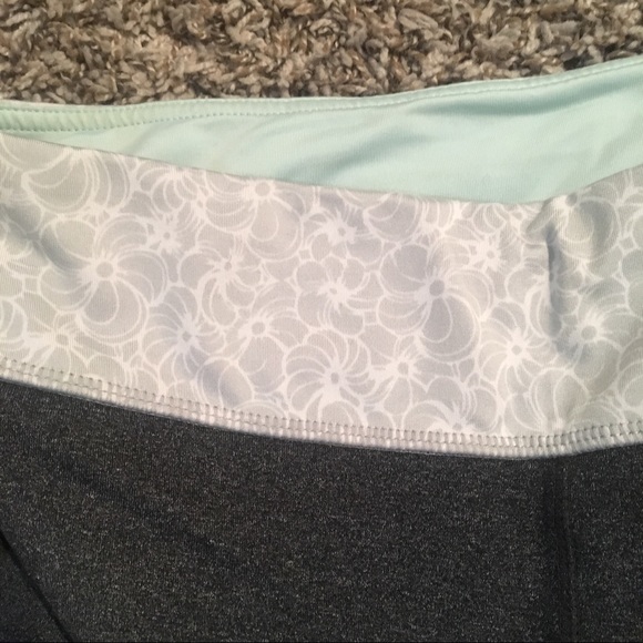 LEGGINGS - Picture 4 of 6